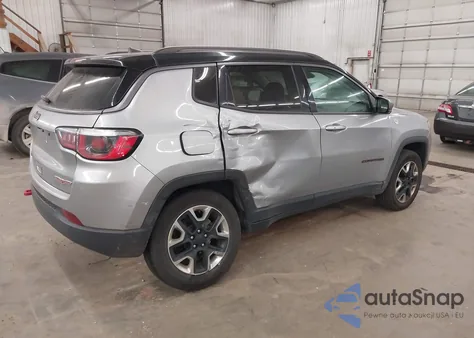 2018 Jeep Compass Trailhawk 4X4 z USA, uszkodzony, nr VIN 3C4NJDDBXJT451415